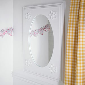 Win a Daisy Brambles Mirror!